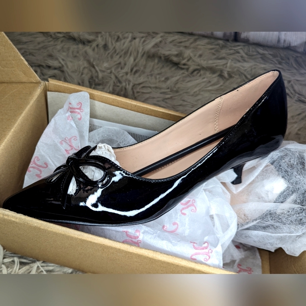 Black Women Sexy Pointed Toe Pumps Heels Dress Shoes (555-556)